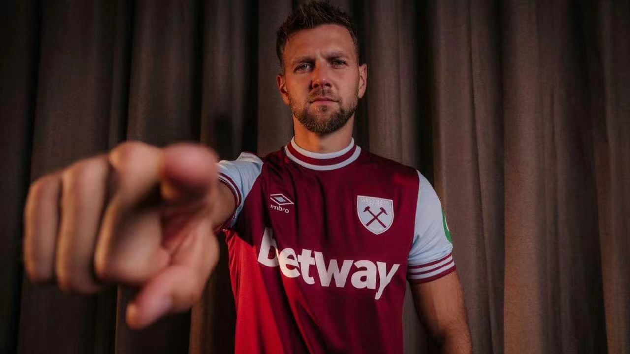 Fel Krug se oprašta od Dortmunda i pridružuje se prvoligašu West Ham Unitedu